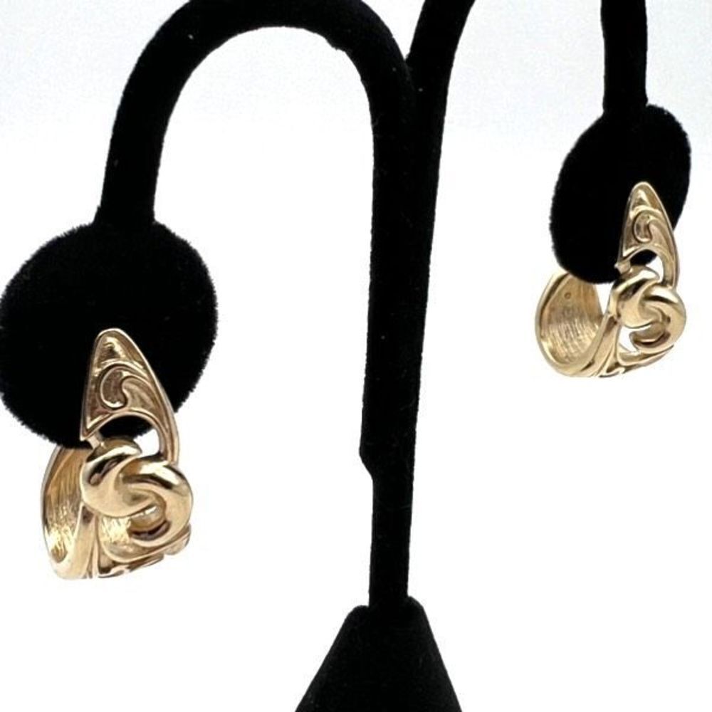 Trifari Women's Shiny Hoop Earrings In Yellow Gold Fashion Jewelry‎